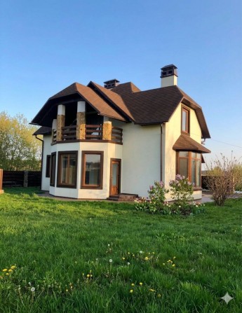 Оренда стильного будинку 200м² у Підгірцях! Камін, панорамні вікна, озеро - фото 1