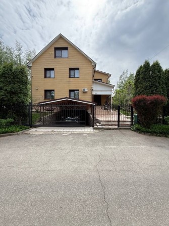 Оренда будинку в Ржищеві = будинок в оренду довгостроково з генератором - фото 1