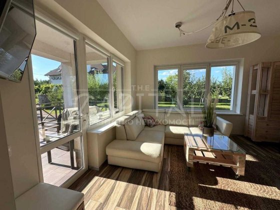 Оренда / Будинок / 260 м2 / Іванковичі / вул. Космонавтів Иванковичи