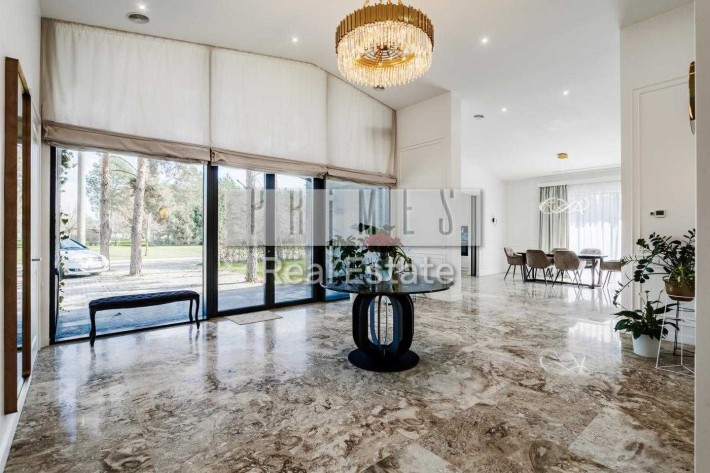 Оренда стильного будинку 246 м2 в КМ Riviera Village у Лебедівка - фото 1