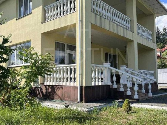 Здам автономний котедж  4 спальні, газ, камін, генератор, парковка в КМ Зелений Гай Мала Олександрівка