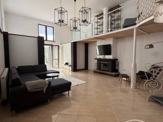 Оренда будинку у Винниках — просторий, сучасний та автономний Винники