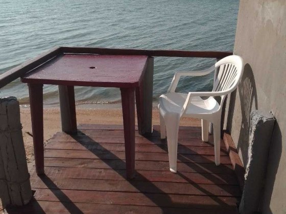 Оренда дачі на першій лінії лиману в Затоці Затока