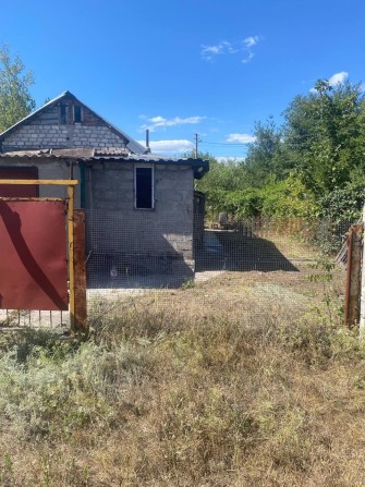 Сдам дом не далеко от города - фото 1