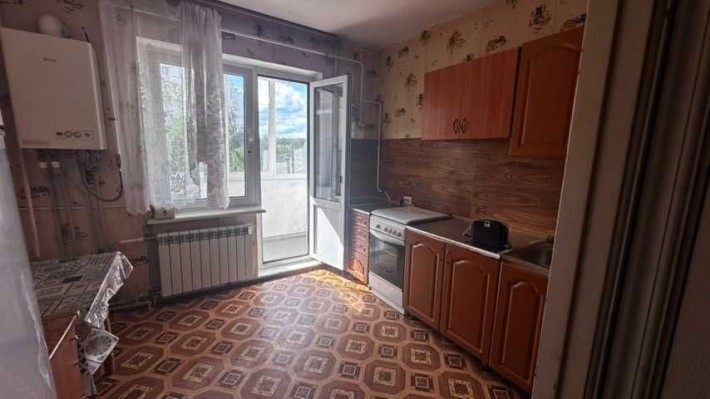 3х   кімнатна  квартира з  індивідуальним    опаленням - фото 1