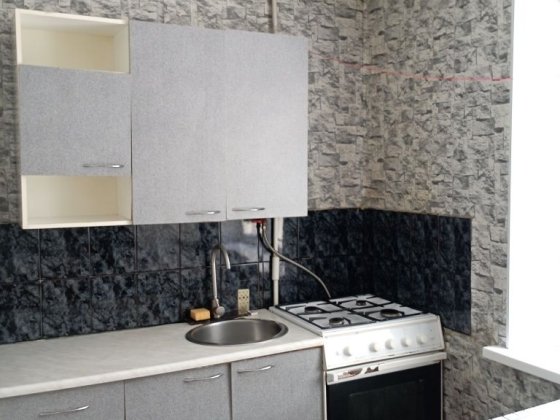 Сдам 1-ком Левый Берег 3мкр р-н Варуса. СРОЧНО! Кам'янське