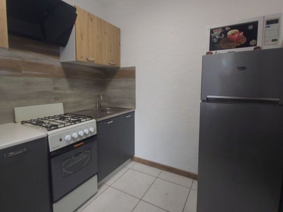 Сдам  1 к.квартиру  на правом берегу Каменское