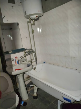 Продам 1 ком квартиру ул. Ильфа и Петрова (Семьи Глодан) - фото 1