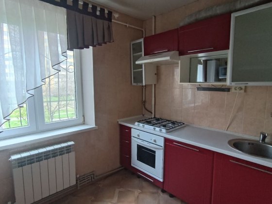 Сдам 3комн, АГО, 2 этаж, левый берег Кам'янське