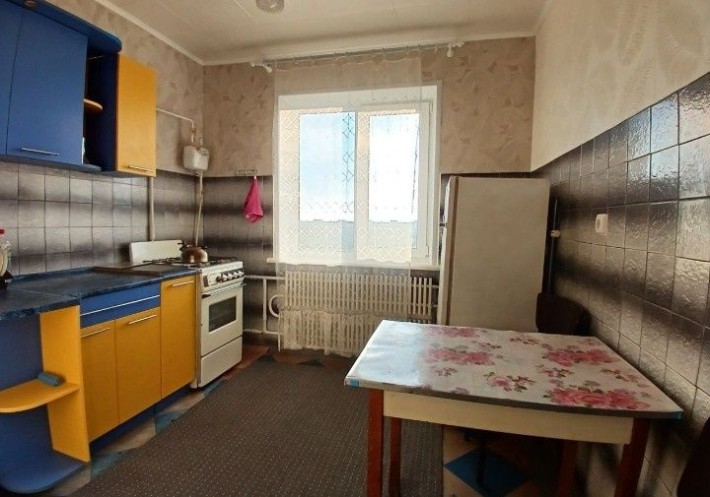 Сдам 2х комнатную квартиру левый берег 10й район - фото 1