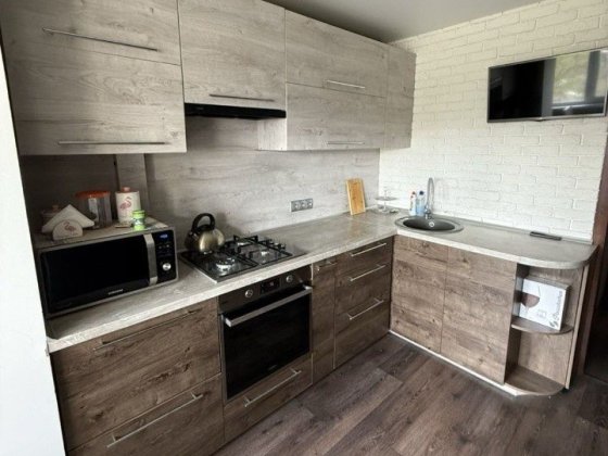 Сдам 1 комнатную квартиру левый берег 1й район Кам'янське