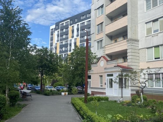 Двокімнатна квартира з газом в центрі від власника Вышгород