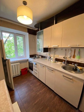 Сдам 2х комнатную квартиру Измаил пр.Мира 3й этаж - фото 1