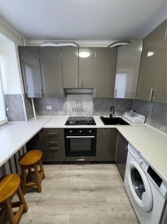 Здам затишну 1-кімнатну квартиру з новим ремонтом.центр міста - фото 1