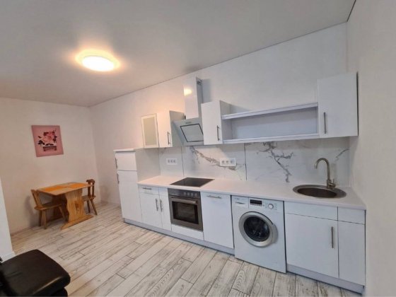 Здам 2-кімнатну квартиру Каменец-Подольский