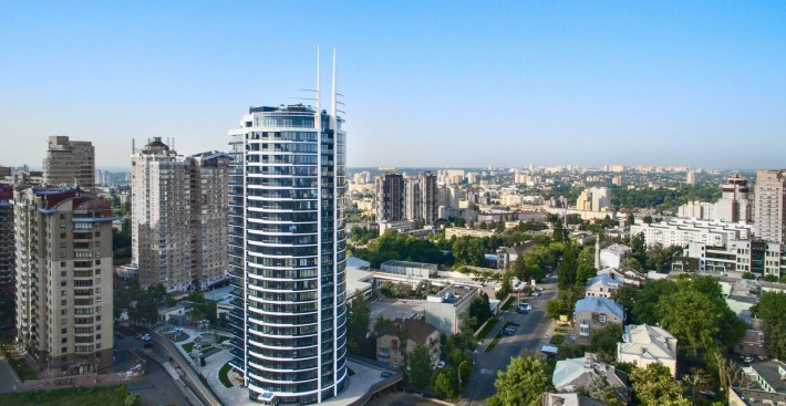 Продаж 3-к квартири вул. Коновальця Євгена 36а - фото 1