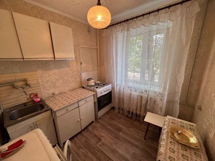 1 поверх. 2к.Квартира Центр  ул.В.Стуса 57 - фото 1