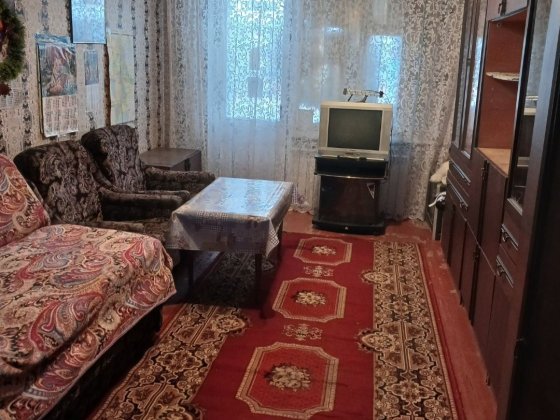 От Хозяина!Сдам 3х комнатную квартиру на Артема