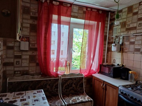 оренда 1 но кімнатної квартири.район поліклініки Шептицький