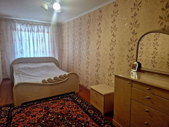 Здається 3 кімнатна квартира по вул. Зарічанська Хмельницкий