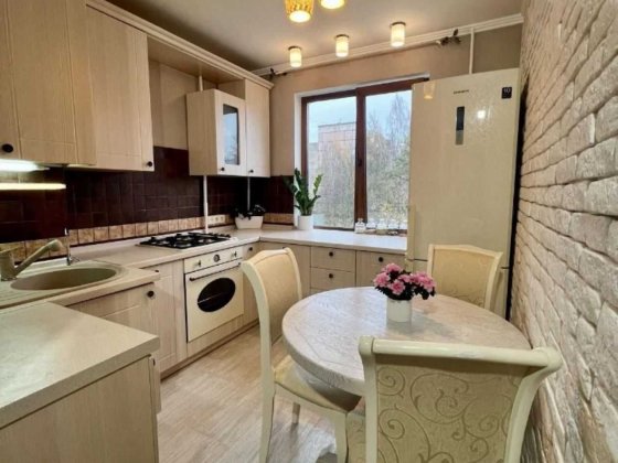 Задається 2-х кімнатна квартира в новому будинку на Озерній. Хмельницкий