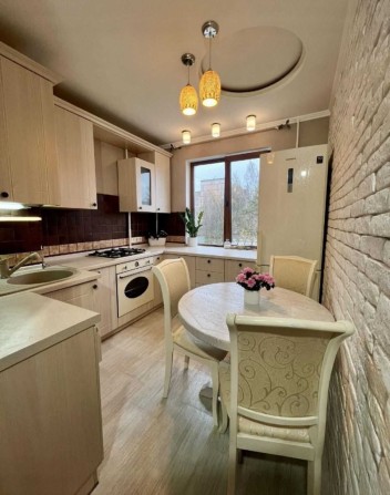 Задається 2-х кімнатна квартира в новому будинку на Озерній. - фото 1