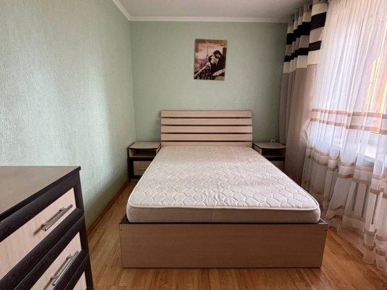 Оренда 1.5 кімнатної квартири район ЖД Хмельницкий
