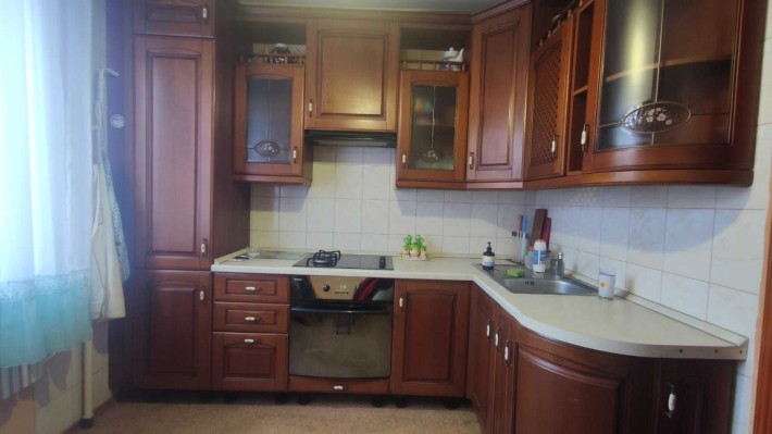 Оренда 2-3 к.кв. Виставка, (вул С. Бандери) - фото 1