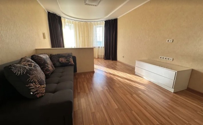 Оренда 1к квартири. З меблями та технікою - фото 1