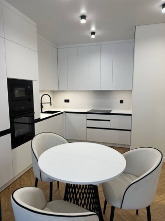 Оренда 1-кімнатної квартири Львів ЖК «Авалон Холідей» — перше заселення - фото 1