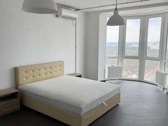 Продаж 1-к квартири Харківському шосе 182 Киев