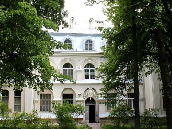 Продаж 4-к квартири вул.  Горіхуватський шлях 21 Киев