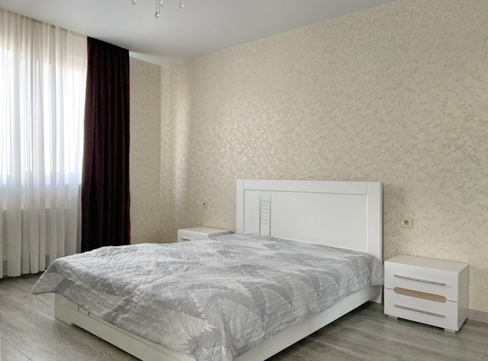 Продаж 1-кімнатної квартири в ЖК Лебединий вул.Ревуцього 40Г Позняки Дарницький район - фото 1