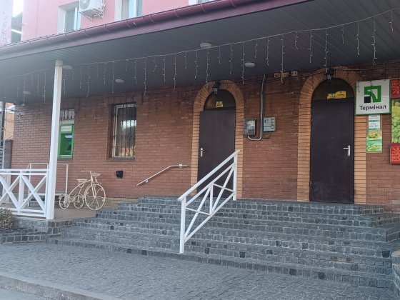 Здам в оренду комерційне приміщення в м. Ромни Ромни