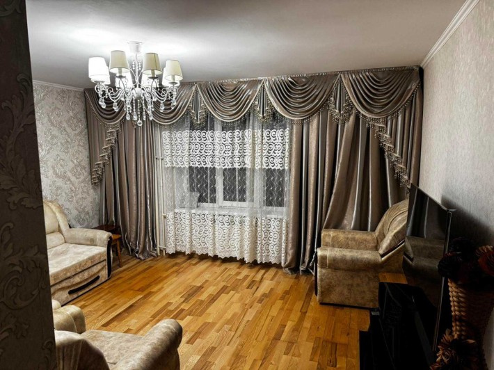 Здам квартиру в оренду на Грушевського Бровари - фото 1