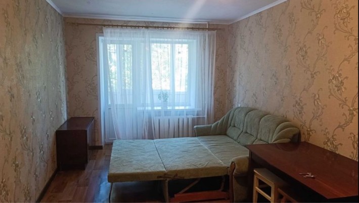 Здам 1 кімнатну квартиру на Молодіжному - фото 1