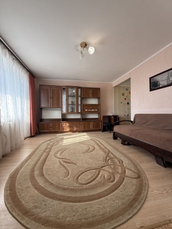 Оренда 1-кімнатної, зупинка Керченська, покращена, 38м2 - фото 1