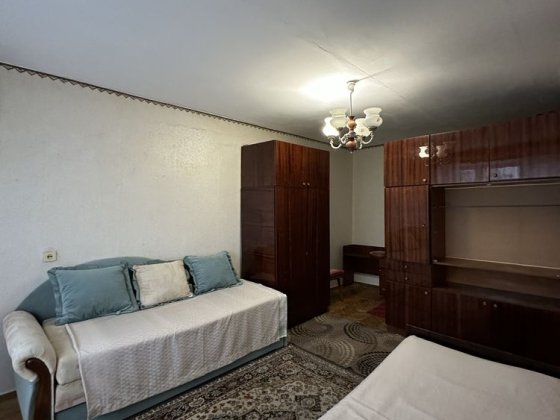 Оренда 3 кімнатної квартири , пр. Відродження, 10