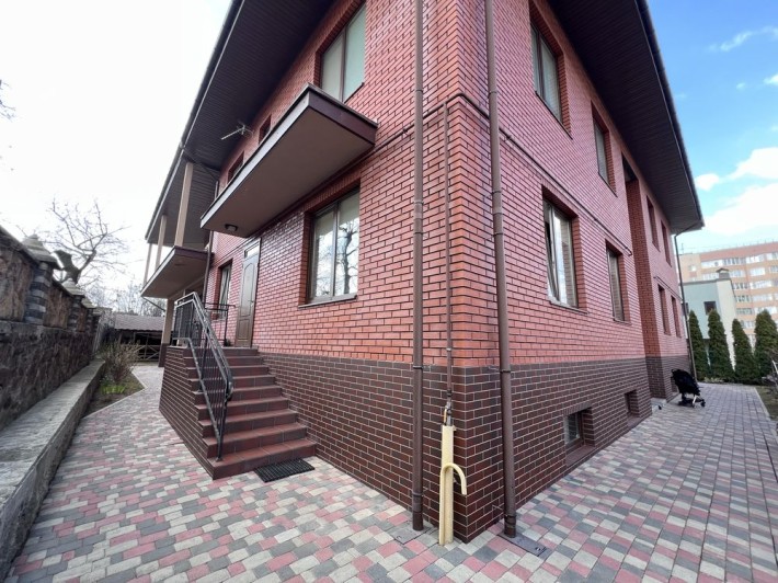 Здам 2-х кімнатну квартиру з автономним опаленням вул. В.Мономаха - фото 1