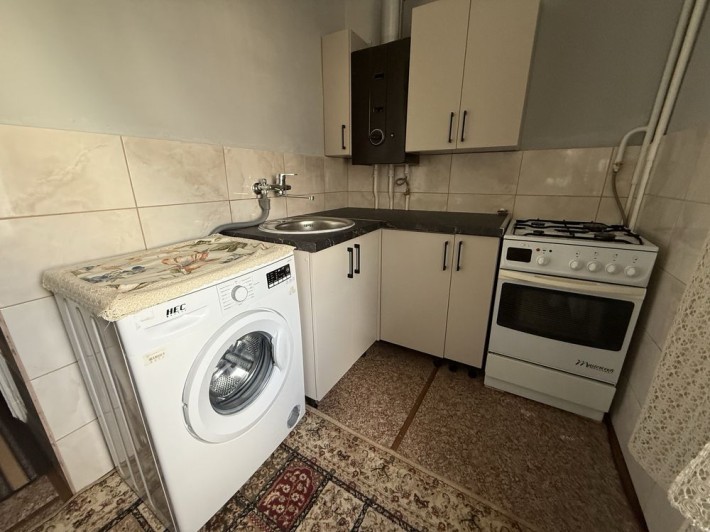 Оренда 1-км, вул. Замкова ( центр міста) - фото 1