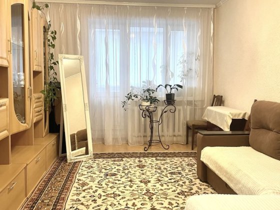 Довгострокова оренда 2-кімнатноі квартири, вул. Драганчука