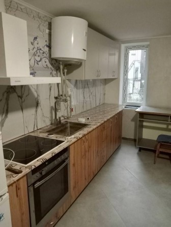 Здам в оренду квартиру-студію на землі - фото 1