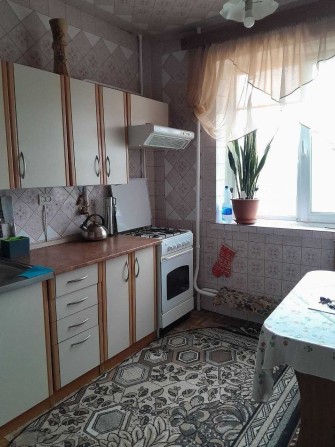 В оренду 2-кімнатна квартира по вул. Ковпака - фото 1
