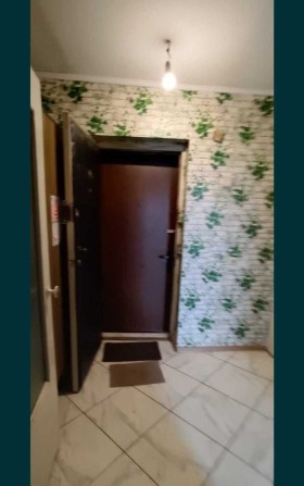 Квартири вже не має.Здається однокімнатна квартира - фото 1