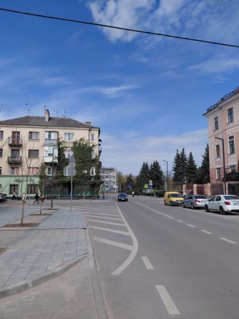 Здається в оренду 2 кім в  самому центрі Тернополя! - фото 1