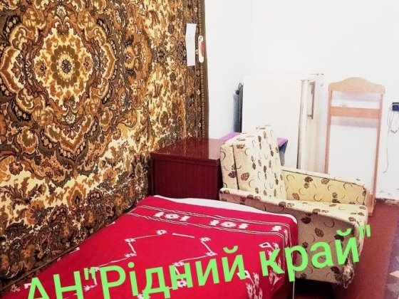 Здамо затишну простору 2у квартиру в цегляному будинку Полтава