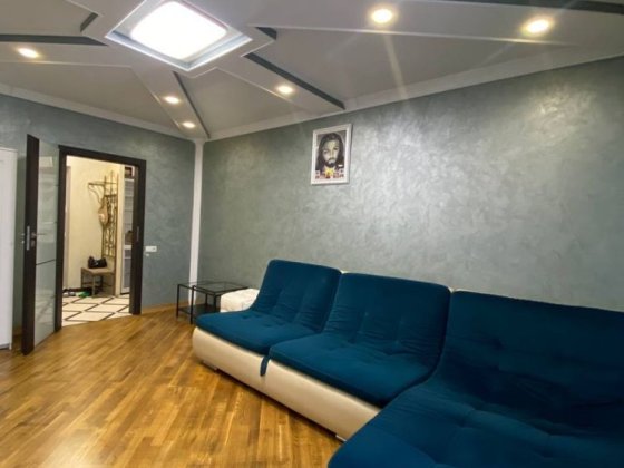 Оренда 2кімнт квартира, Коновальця 120
