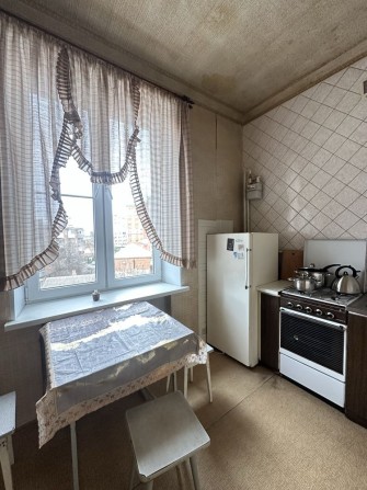 Центр, дві окремі кімнати,11000грн+комунальні - фото 1