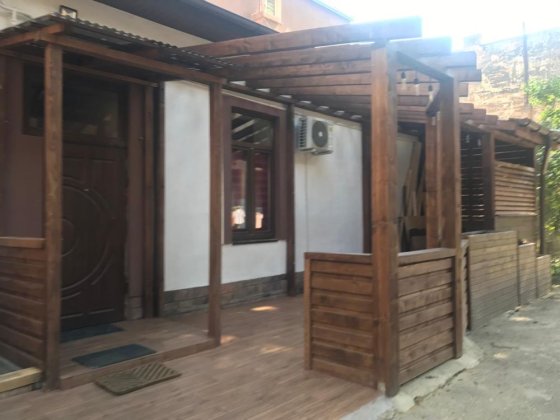 2 кімнтна в центрі з власною терасою Черновцы