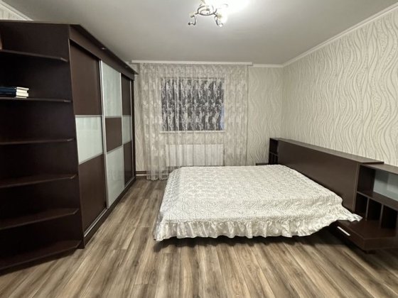 Здам 3кім квартиру р-н РЯЗАНЬ, вул. Гастело Черновцы